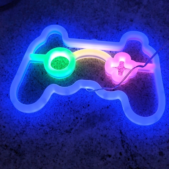Decorative Lamp,Light Up Led Game Controler Neon Sign. - Picture 1 of 5